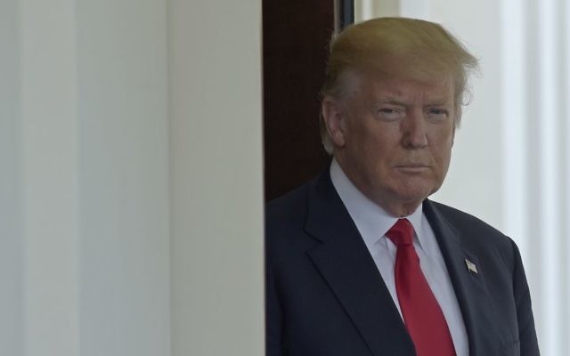 US President Donald Trump waits for the arrival of Vietnamese Prime Minister Nguyen Xuan Phuc to the White House in Washington, Wednesday, May 31, 2017. (AP Photo/Susan Walsh) US President Donald Trump waits for the arrival of Vietnamese Prime Minister Nguyen Xuan Phuc to the White House in Washington, Wednesday, May 31, 2017. (AP Photo/Susan Walsh)