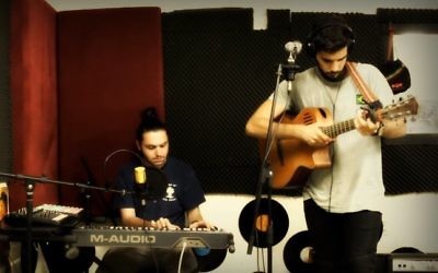 Israeli musicians Ram Vashdi and Shoval Moshon (YouTube screenshot)