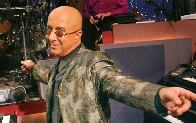 Paul Shaffer on the set of the 'Late Show with David Letterman' in 2001. (John Paul Filo/CBS via Getty Images/via JTA)