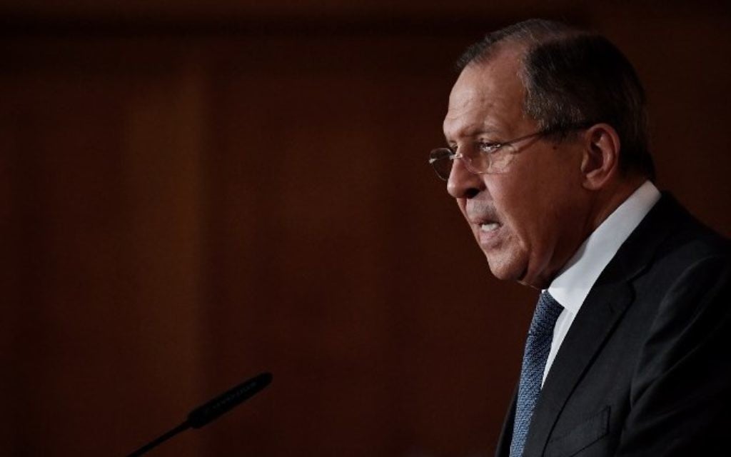 Russian Foreign Affairs Minister Sergey Lavrov makes a speech at the foreign ministry during an event marking the end of the "German-Russian Youth exchange Year" in Berlin, July 13, 2017. (AFP/John MACDOUGALL)