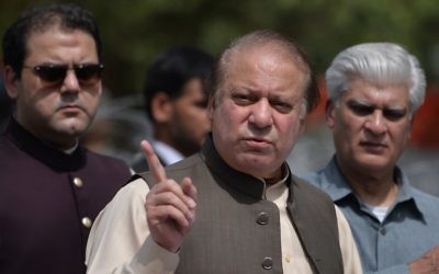 In this photograph taken on June 15, 2017, Pakistan's Prime Minister Nawaz Sharif speaks to media after appearing before an anti-corruption commission at the Federal Judicial Academy in Islamabad. (AFP PHOTO / AAMIR QURESHI)