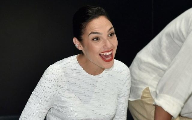 Israeli actress Gal Gadot seen during an autograph signing at Comic-Con International 2017 in San Diego on July 22, 2017. (Mike Coppola/Getty Images/AFP) Israeli actress Gal Gadot seen during an autograph signing at Comic-Con International 2017 in San Diego on July 22, 2017. (Mike Coppola/Getty Images/AFP)