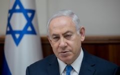 Prime Minister Benjamin Netanyahu attends the weekly cabinet meeting on July 3, 2017. (Ohad Zweigenberg/POOL)