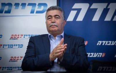 Candidate leader of Labor party Amir Peretz holds a press conference after passing to the second round of the party primaries, in Tel Aviv, July 5, 2017. (Miriam Alster/Flash90) 