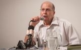 Former defense minister Moshe Ya'alon speaks at a cultural event in Ra'anana on July 15, 2017. (Flash90)