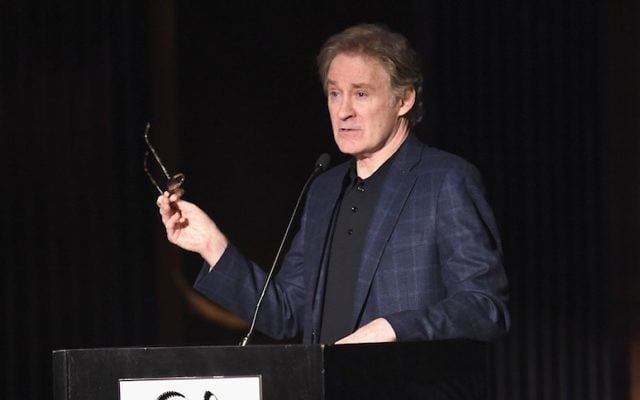 Kevin Kline speaking at the 2015 New York Film Critics Circle Awards at TAO Downtown in New York, Jan. 4, 2016. (Jamie McCarthy/Getty Images) 