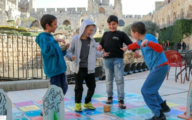 The Amazing Race at The Tower of David Museum. (Ricky Rachman) The Amazing Race at The Tower of David Museum. (Ricky Rachman)