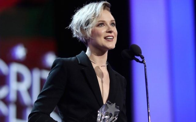 Evan Rachel Wood accepting the best actress in a drama series award for ‘Westworld’ at the Critics’ Choice Awards in Santa Monica, Calif., Dec. 11, 2016. (Christopher Polk/Getty Images for The Critics’ Choice Awards ) 
