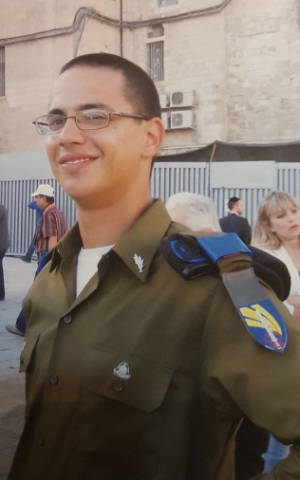 Cpt. Binyamin Rosenbloim, 23, from Arad, who served in the the army's desert reconnaissance unit died in a car crash in southern Israel on July 17, 2017. (IDF Spokesperson's Unit) Cpt. Binyamin Rosenbloim, 23, from Arad, who served in the the army's desert reconnaissance unit died in a car crash in southern Israel on July 17, 2017. (IDF Spokesperson's Unit)