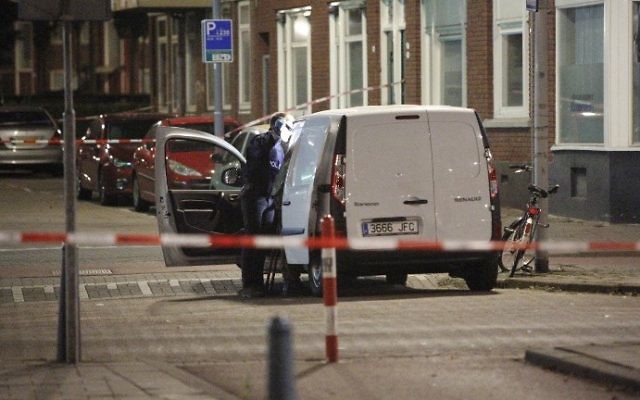 Dutch police investigate a van with Spanish number a license plate carrying gas canisters in Rotterdam, on August 23, 2017. (AFP Photo/ANP/Arie Kievit) Dutch police investigate a van with Spanish number a license plate carrying gas canisters in Rotterdam, on August 23, 2017. (AFP Photo/ANP/Arie Kievit)