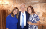 From left to right: Tammy, David and Talia Friedman (screen shot Twitter)