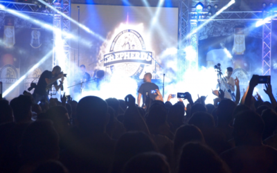 Crowd at the Shepherds Beer Festival in Bethlehem  watches Arab-israeli rapper Tamer Nafar on August 20, 2017. (Luke Tress)