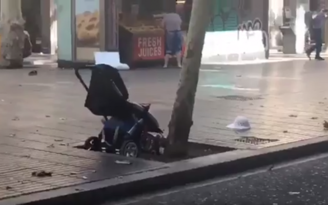 The aftermath of a van ramming attack in the Spanish city of Barcelona, August 17, 2017. (Twitter screen capture)