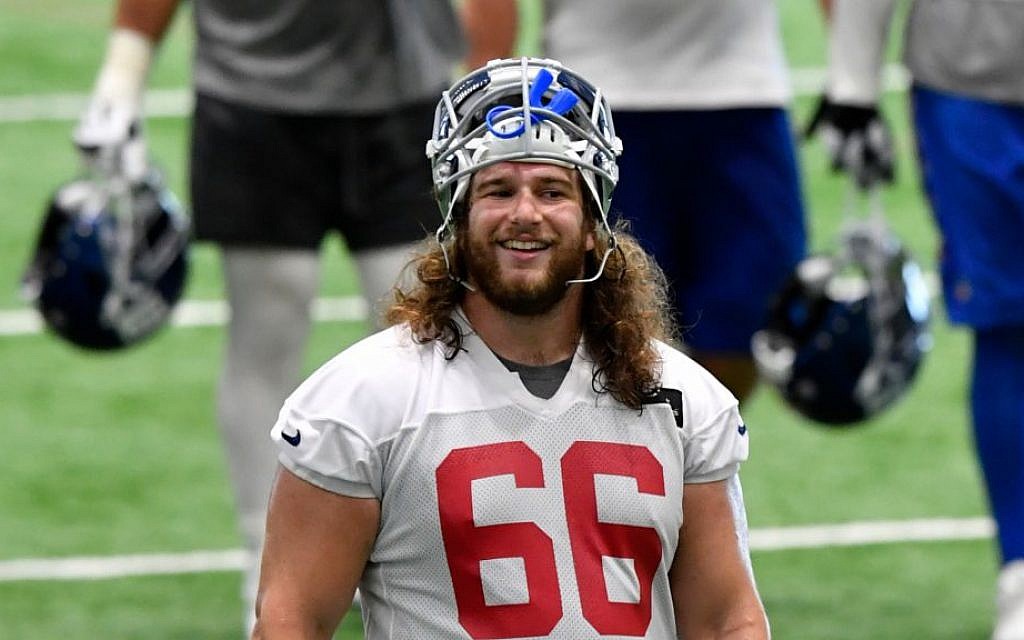 Adam Bisnowaty at a minicamp practice at MetLife Stadium in East Rutherford, NJ, May 25, 2017. (Evan Pinkus/via JTA) Adam Bisnowaty at a minicamp practice at MetLife Stadium in East Rutherford, NJ, May 25, 2017. (Evan Pinkus/via JTA)