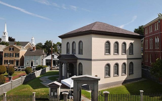 Touro Synagogue, nestled in historic Newport, Rhode Island, is the oldest extant synagogue in the United States, seen on September 2, 2004. (John Nordell/The Christian Science Monitor via Getty Images/via JTA) Touro Synagogue, nestled in historic Newport, Rhode Island, is the oldest extant synagogue in the United States, seen on September 2, 2004. (John Nordell/The Christian Science Monitor via Getty Images/via JTA)