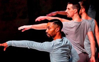 Roderick George / kNoname Artist will perform at this year's Tel Aviv Dance (Courtesy Jubal Battisti)