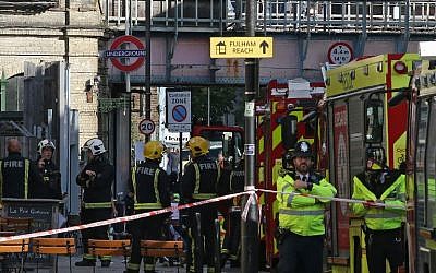 Members of the emergency services are seen outside Parsons Green Underground station in London on September 15, 2017, following a bombing attack on a subway train at the station. (AFP Photo/Daniel Leal-Olivas) Members of the emergency services are seen outside Parsons Green Underground station in London on September 15, 2017, following a bombing attack on a subway train at the station. (AFP Photo/Daniel Leal-Olivas)