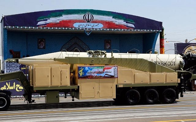 The new Iranian long range missile Khoramshahr is displayed during the annual military parade marking the anniversary of the outbreak of the 1980-1988 war with Saddam Hussein's Iraq, on September 22,2017 in Tehran. (AFP PHOTO / str) The new Iranian long range missile Khoramshahr is displayed during the annual military parade marking the anniversary of the outbreak of the 1980-1988 war with Saddam Hussein's Iraq, on September 22,2017 in Tehran. (AFP PHOTO / str)