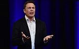 Billionaire entrepreneur and founder of SpaceX Elon Musk speaks at the 68th International Astronautical Congress 2017, in Adelaide, Australia, on September 29, 2017. ( AFP PHOTO / PETER PARKS)