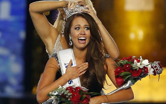 Miss North Dakota Cara Mund reacts after being named Miss America during Miss America 2018 pageant, Sunday, Sept. 10, 2017, in Atlantic City, N.J. (AP Photo/Noah K. Murray) Miss North Dakota Cara Mund reacts after being named Miss America during Miss America 2018 pageant, Sunday, Sept. 10, 2017, in Atlantic City, N.J. (AP Photo/Noah K. Murray)