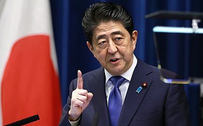Japan's Prime Minister Shinzo Abe speaks during a press conference at the prime minister's official residence in Tokyo, Monday, Sept. 25, 2017. (AP Photo/Shizuo Kambayashi)
