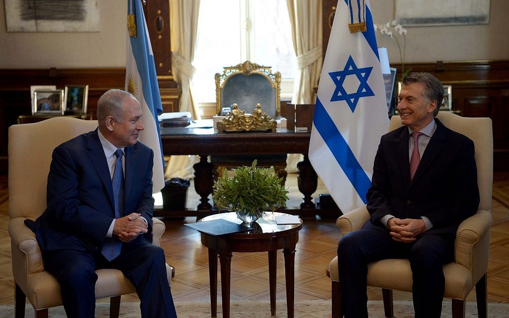 Prime Minister Benjamin Netanyahu meets with Argentine President Mauricio Macri on Tuesday, September 12, 2017 in Buenos Aires (Avi Ohayon/GPO)