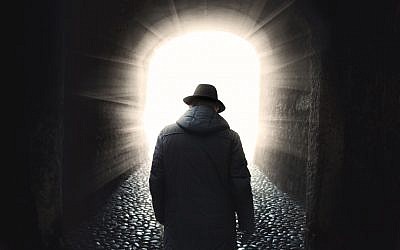 Israel has become one of the world’s leading exporters of investment scams, with fraudsters stealing an estimated $5 billion to $10 billion per year from victims worldwide. (Illustrative photo: iStock)