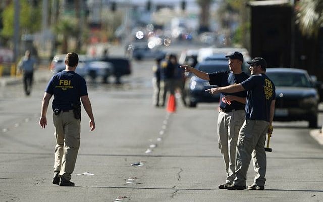 FBI investigators work outside the Route 91 festival venue after a gunman killed more than 50 people and wounded more than 200 others when he opened fire on a country music festival in Las Vegas, Nevada on October 3, 2017. (AFP/ Mark RALSTON) FBI investigators work outside the Route 91 festival venue after a gunman killed more than 50 people and wounded more than 200 others when he opened fire on a country music festival in Las Vegas, Nevada on October 3, 2017. (AFP/ Mark RALSTON)