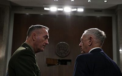 US Secretary of Defense Jim Mattis, right, and Chairman of the Joint Chiefs of Staff General Joseph Dunford wait for the beginning of a hearing before Senate Armed Services Committee October 3, 2017 on Capitol Hill in Washington, DC. (Alex Wong/Getty Images/AFP)