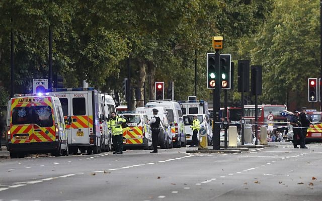 Britain's police and emergency services at the scene of an incident in central London, Saturday, Oct. 7, 2017. London police say emergency services are outside the Natural History Museum in London after a car struck pedestrians. (AP/Kirsty Wigglesworth) Britain's police and emergency services at the scene of an incident in central London, Saturday, Oct. 7, 2017. London police say emergency services are outside the Natural History Museum in London after a car struck pedestrians. (AP/Kirsty Wigglesworth)