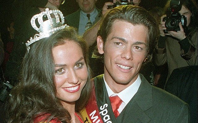 Adrian Ursache (R) and Michalina Koscielniak pose for photographers after the Miss and Mister Germany contest in Berlin, January 14, 1998. (AP Photo/ Jan Bauer) Adrian Ursache (R) and Michalina Koscielniak pose for photographers after the Miss and Mister Germany contest in Berlin, January 14, 1998. (AP Photo/ Jan Bauer)