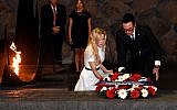 US Treasury Secretary Steven Mnuchin, accompanied by his wife, Ms. Louise Linton, lay a wreath in the Hall of Remembrance at the Yad Vashem Holocaust museum in  Jerusalem, October 26, 2017. (Matty Stern/U.S. Embassy Tel Aviv)