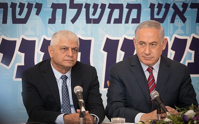 Prime Minister Benjamin Netanyahu, right, with Mayor of Ma'ale Adumim Benny Kashriel during a meeting of the Likud party in Ma'ale Adumim, near Jerusalem, October 3, 2017. (Hadas Parush/Flash90) Prime Minister Benjamin Netanyahu, right, with Mayor of Ma'ale Adumim Benny Kashriel during a meeting of the Likud party in Ma'ale Adumim, near Jerusalem, October 3, 2017. (Hadas Parush/Flash90)