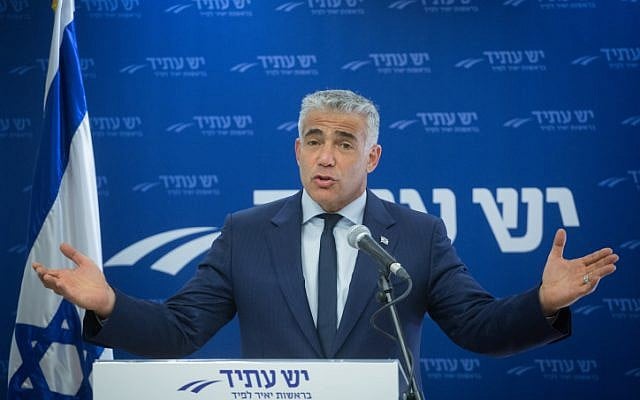 Head of the Yesh Atid party Yair Lapid leads a faction meeting at the Knesset on October 23, 2017. (Miriam Alster/Flash90) Head of the Yesh Atid party Yair Lapid leads a faction meeting at the Knesset on October 23, 2017. (Miriam Alster/Flash90)