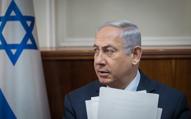 Prime Minister Benjamin Netanyahu attends the weekly cabinet meeting at the PM's office in Jerusalem on October 29, 2017. (Ohad Zwigenberg/POOL) Prime Minister Benjamin Netanyahu attends the weekly cabinet meeting at the PM's office in Jerusalem on October 29, 2017. (Ohad Zwigenberg/POOL)
