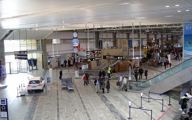 Illustrative image of Interior view of Göteborg-Landvetter airport on October 15, 2011. (CC BY-SA Andrzej Otrębski, Wikimedia commons) Illustrative image of Interior view of Göteborg-Landvetter airport on October 15, 2011. (CC BY-SA Andrzej Otrębski, Wikimedia commons)