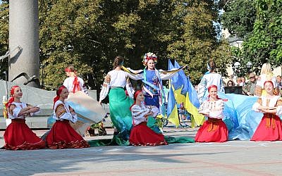 An Independence Day ceremony in the town of Rohatyn, Ukraine. (Shmuel Bar-Am)