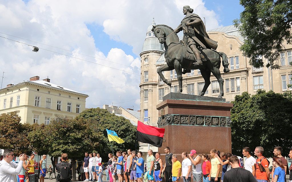 Independence Day celebrations in the city of Lemberg, also known as Lvov. (Shmuel Bar-Am)