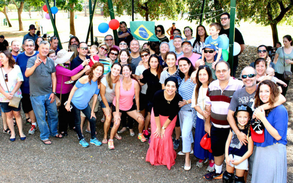A picnic at Ra’anana Park celebrating the first anniversary of the Kehila Yalla Chaverim group, October 20, 2017. (Samuel Gabbay/JTA) A picnic at Ra’anana Park celebrating the first anniversary of the Kehila Yalla Chaverim group, October 20, 2017. (Samuel Gabbay/JTA)