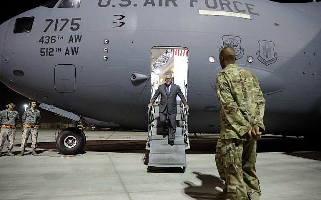 US Secretary of State Rex Tillerson steps off the plane, on October 24, 2017, at Al-Udeid Air Base, Qatar. (AFP PHOTO / POOL / Alex Brandon) US Secretary of State Rex Tillerson steps off the plane, on October 24, 2017, at Al-Udeid Air Base, Qatar. (AFP PHOTO / POOL / Alex Brandon)