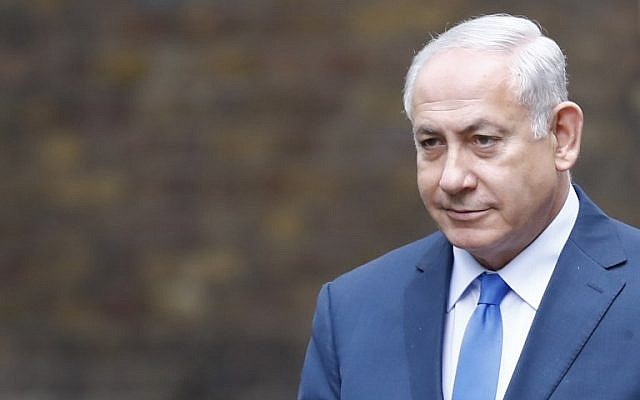 Prime Minister Benjamin Netanyahu arrives at 10 Downing street in London, November 2, 2017. (AFP/Tolga AKMEN) Prime Minister Benjamin Netanyahu arrives at 10 Downing street in London, November 2, 2017. (AFP/Tolga AKMEN)