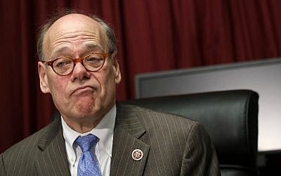 This file photo taken on April 11, 2013 shows US Rep. Steve Cohen (D-TN) speaking to members of the media in his office  on Capitol Hill in Washington, DC. (AFP/GETTY IMAGES NORTH AMERICA / ALEX WONG)
