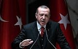 Turkish President Recep Tayyip Erdogan speaks during the Justice and Development (AK) Party's provincial heads meeting in Ankara, on November 17, 2017. (AFP/Adem Altan)