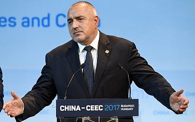 Bulgarian Premier Boyko Borisov speaks during an economic forum attended by 16 central and eastern European leaders on November 27, 2017 in Budapest. (AFP/Attila Kisbenedek)