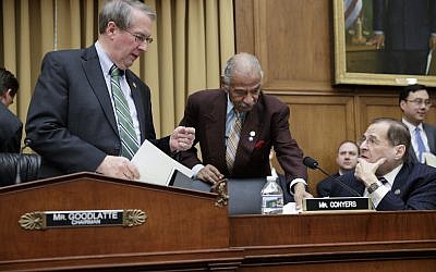 From left, House Judiciary Committee Chairman Bob Goodlatte, R-Va., Rep. John Conyers, D-Mich., ranking member of the House Judiciary Committee, and Rep. Jerrold Nadler, D-N.Y., confer before the start of a markup session on the Protecting Access to Care Act on Capitol Hill in Washington, Tuesday, Feb. 28, 2017. (AP Photo/J. Scott Applewhite)