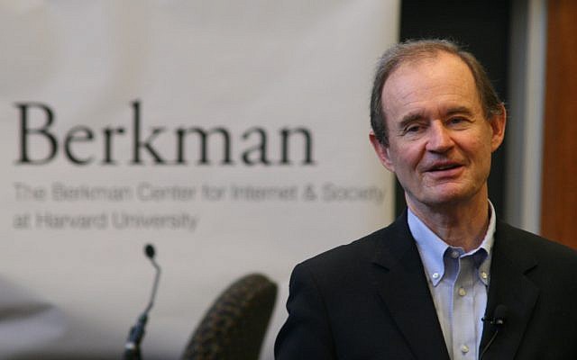 Lawyer David Boies speaking at the Berkman Center for Internet & Society at Harvard University on September 13, 2008. (CC BY-SA Doc Searls. Wikimedia commons) Lawyer David Boies speaking at the Berkman Center for Internet & Society at Harvard University on September 13, 2008. (CC BY-SA Doc Searls. Wikimedia commons)