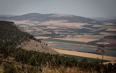 View of the Jezreel Valley from Mount Gilboa in northern Israel, May 21, 2016. (Hadas Parush/Flash90)