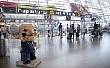 A statue of David Ben Gurion seen at the departure hall of Ben Gurion International Airport on October 5, 2016. (Nati Shohat/Flash90)