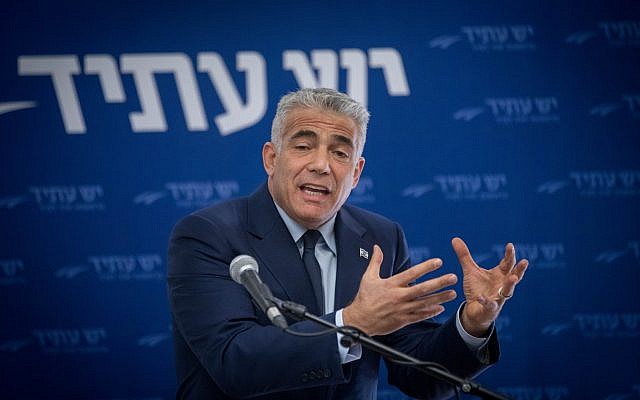 Yair Lapid leads a Yesh Atid faction meeting at the Knesset on November 20, 2017. (Yonatan Sindel/Flash90) Yair Lapid leads a Yesh Atid faction meeting at the Knesset on November 20, 2017. (Yonatan Sindel/Flash90)