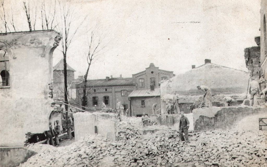 In Oswiecim, Poland, during the Nazi occupation, workers from Auschwitz dismantled the Great Synagogue that was burned down in November of 1939. (Auschwitz Jewish Center)